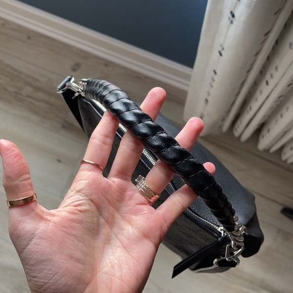 Louis Vuitton Babylon PM - Picture 7 of 12